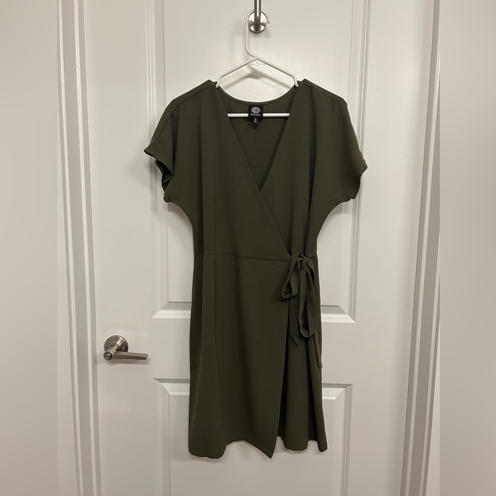 Bombea Green Wrap Dress [M]